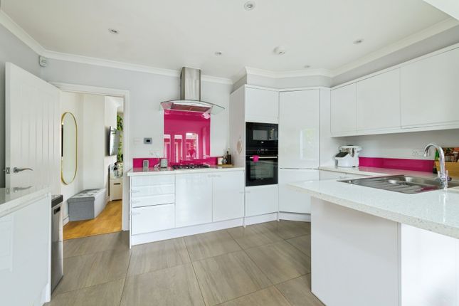 3 bed terraced house