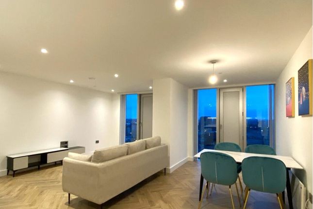 Victoria Residence, Crown Street, 16... 2 bed apartment for sale