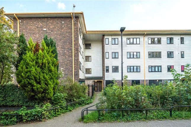 Summerwood Road, Isleworth, TW7 2 bed maisonette for sale