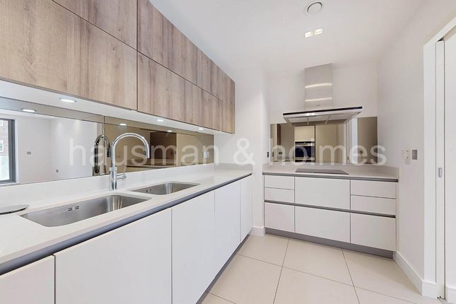Brent Street, London 2 bed flat for sale