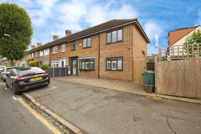 5 bed end terrace house