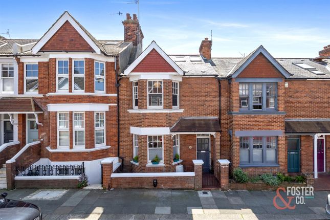 4 bedroom terraced house for sale