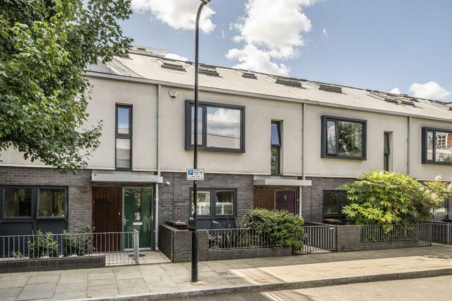 Acer Road, London E8 4 bed house for sale