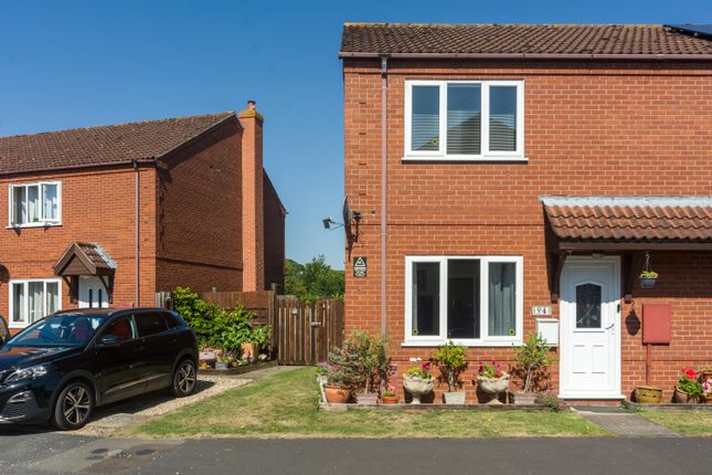 2 bedroom semi-detached house for sale