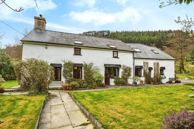 Machynlleth SY20 3 bed detached house for sale