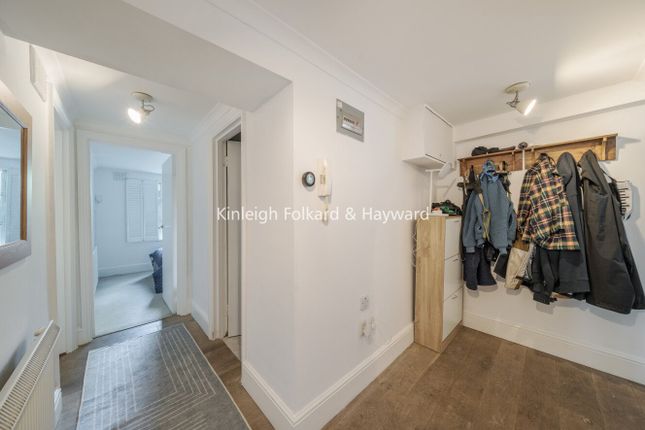 Colney Hatch Lane, Muswell Hill... 2 bed flat for sale