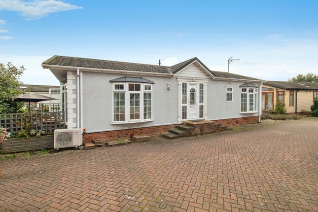 2 bed mobile/park home
