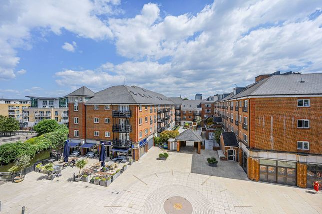 2 bed flat