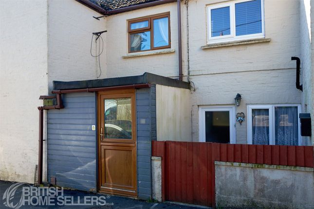 2 bed terraced house