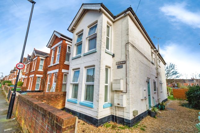 2 bedroom ground floor flat for sale