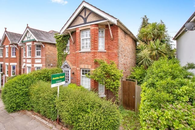 3 bed detached house