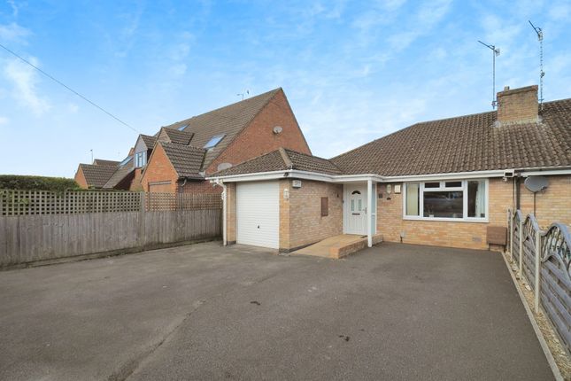 2 bed semi-detached bungalow