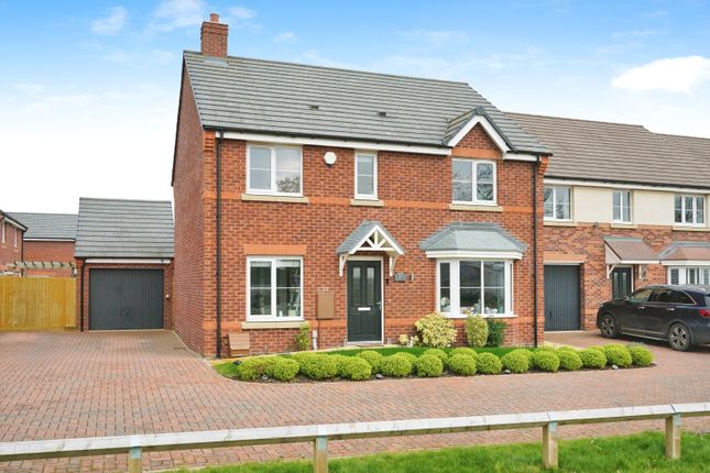 4 bed detached house