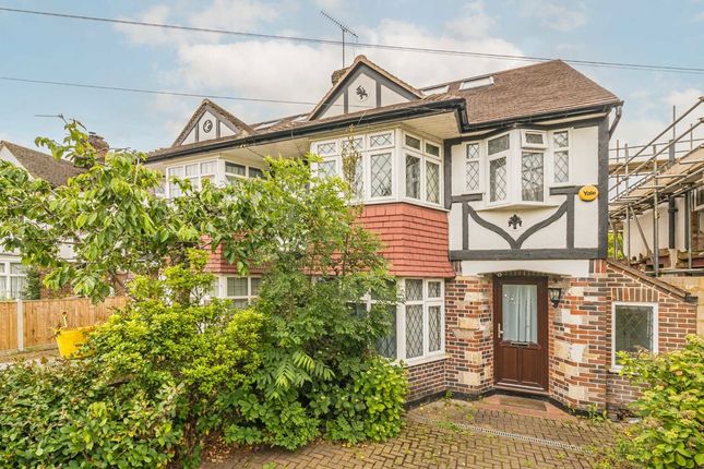 5 bedroom semi-detached house for sale