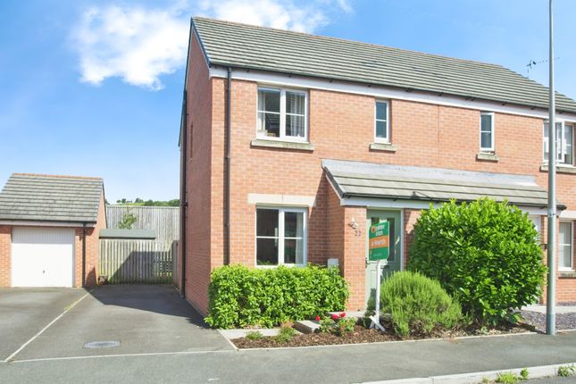 3 bedroom semi-detached house for sale