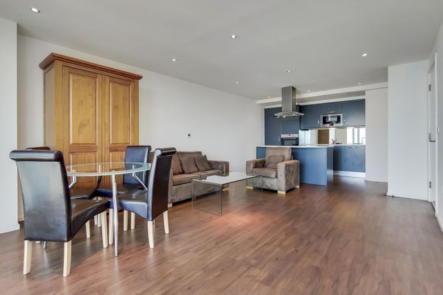 The Oxygen, Royal Victoria Dock, E16 2 bed apartment for sale