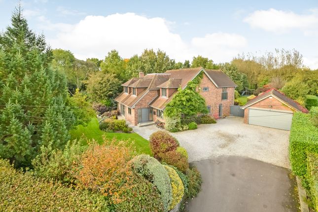 5 bed detached house