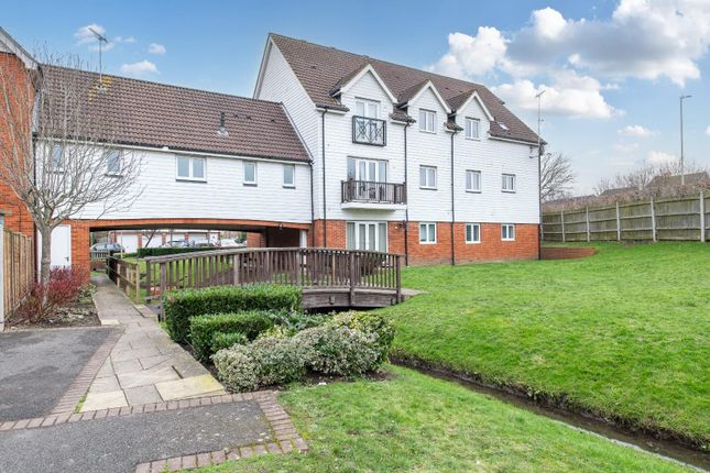 Galloway Drive, Kennington, Ashford 2 bed apartment for sale