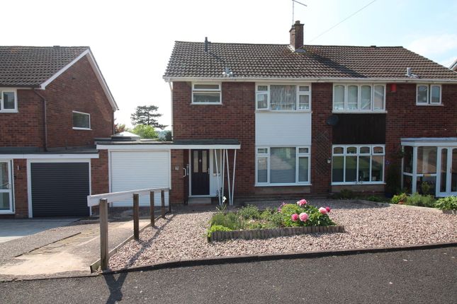 Maidstone Drive, Stourbridge DY8 3 bed semi