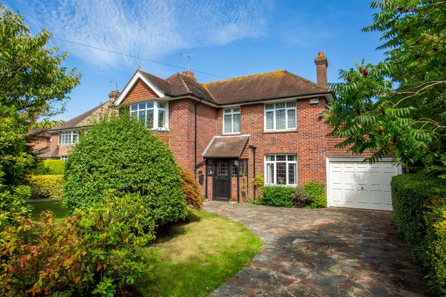 3 bed detached house