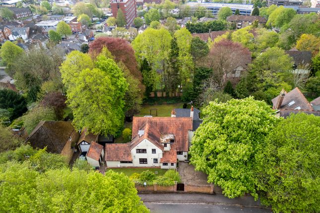 Rectory Avenue, High Wycombe HP13 4 bed detached house for sale