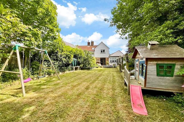 5 bed semi-detached house