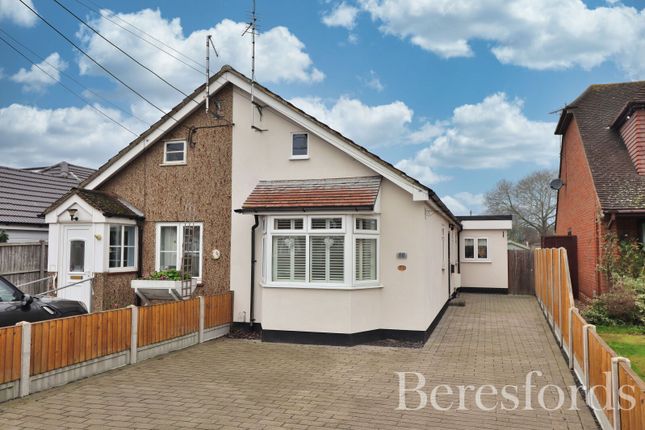 Nevendon Road, Wickford, SS12 3 bed bungalow for sale