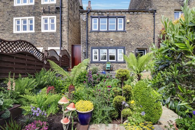 Thornhill Road, Longwood... 1 bed cottage for sale