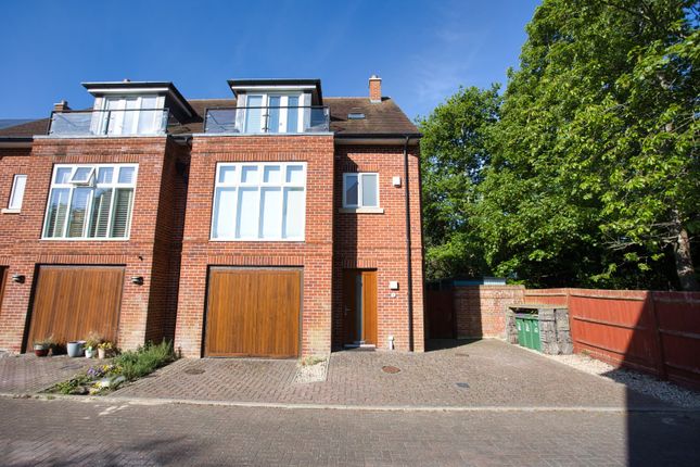 Castle Mews, Folkestone, Kent, CT20 4 bed semi