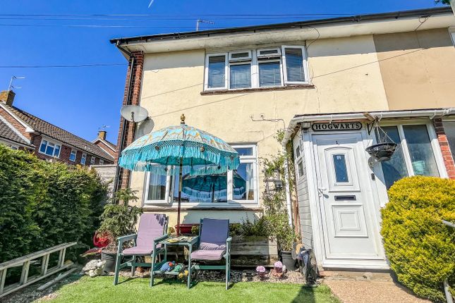 Marley Gardens, Battle, TN33 3 bed end of terrace house for sale