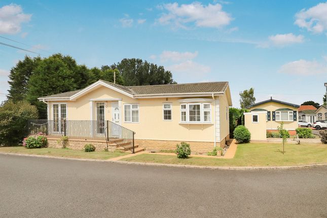 2 bed mobile/park home