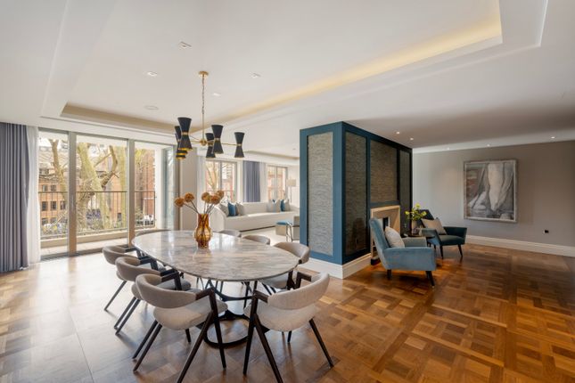 Ebury Square, Belgravia 4 bed flat for sale