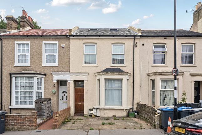 3 bed flat
