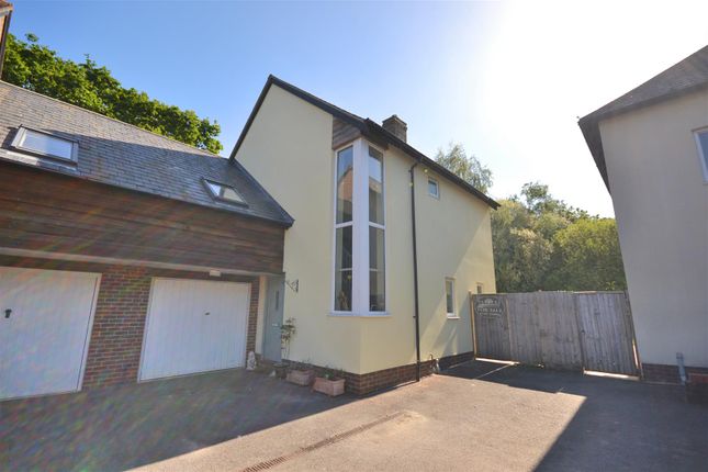 Pride Close, Moreton, Dorchester 3 bed link detached house for sale