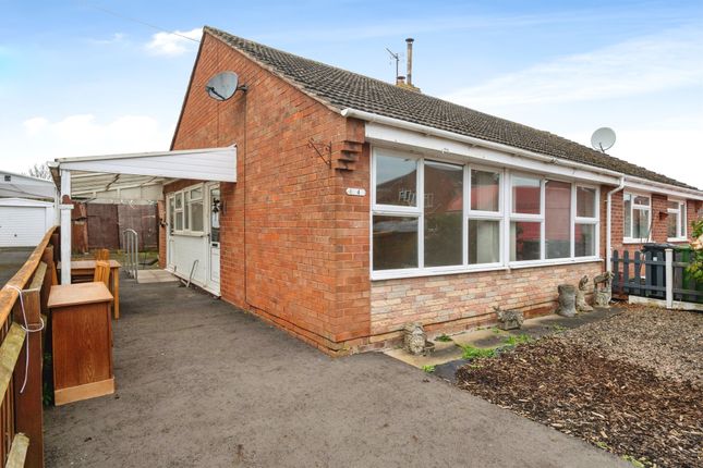 2 bed semi-detached bungalow