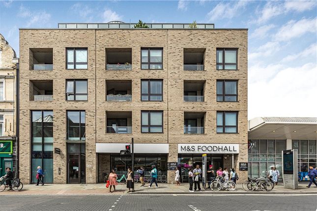Kingsland High Street, London, E8 1 bed apartment for sale