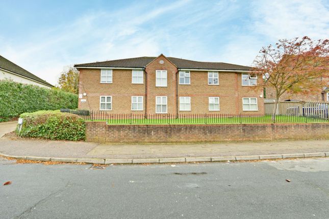 Lockswood Close, Cockfosters EN4 1 bed flat for sale