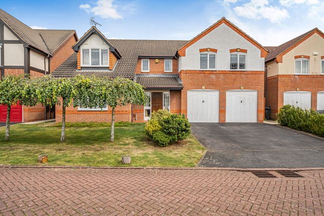 5 bedroom detached house for sale