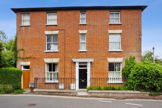 Middle Street, Harnham 1 bed flat for sale