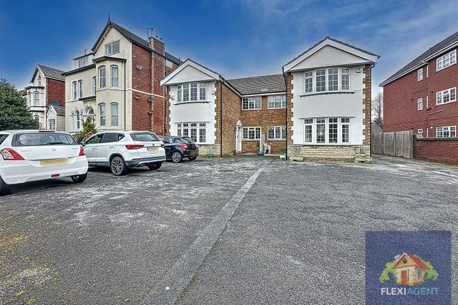 Park Road, Southport PR9 2 bed apartment for sale