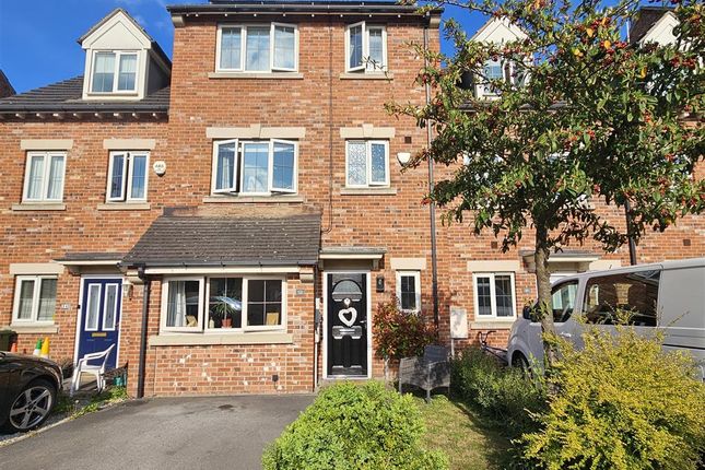 4 bed town house
