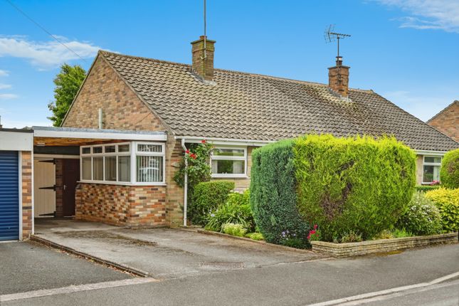 2 bedroom semi-detached bungalow for sale