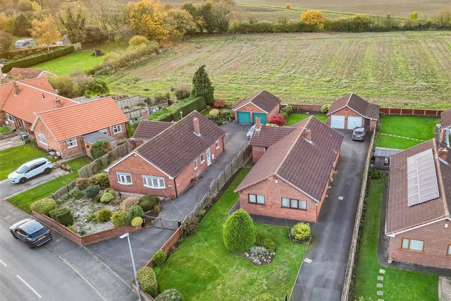 Main Street, Gowdall, Goole 3 bed detached bungalow for sale
