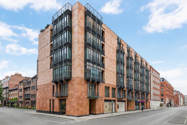 Davies Street, London W1K 3 bed flat for sale