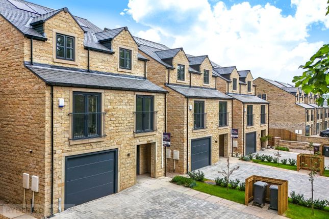 Station Road, Meltham, Holmfirth... 4 bed detached house for sale