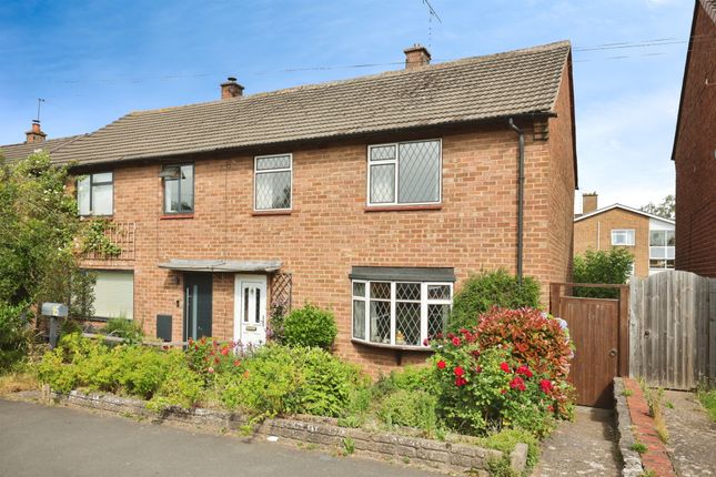 3 bed semi-detached house