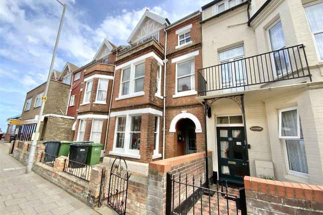 2 bed flat