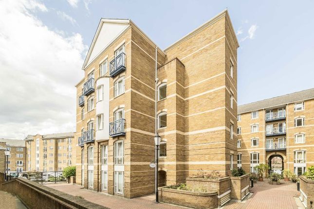 King & Queen Wharf, London SE16 2 bed flat for sale