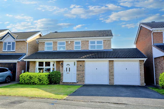 4 bed detached house