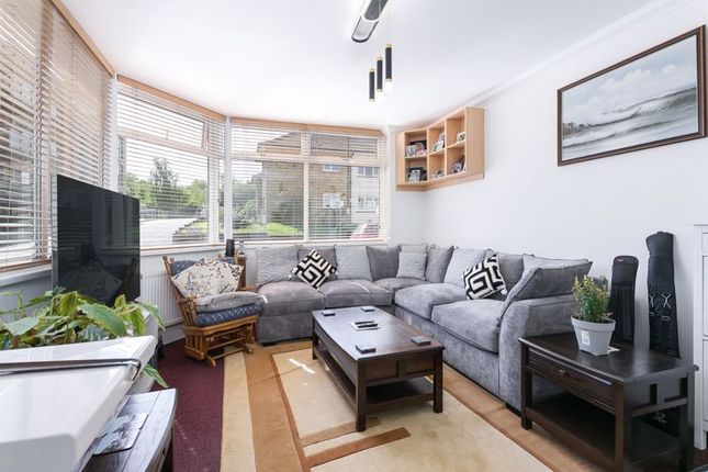 1 bedroom maisonette for sale